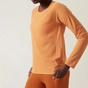 Athleta Ultimate Train Top Long Sleeve Top size large